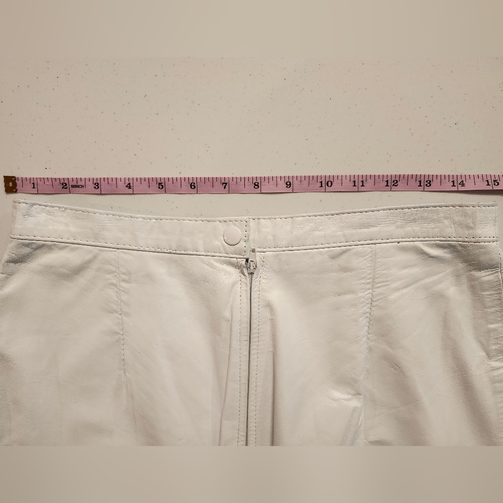 GIANNI VINTAGE WOMENS WHITE LEATHER MINI SKIRT SZ 4/6 WAIST 15 EUC - Picture 4 of 9